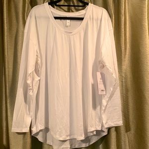 NWT Athleta long sleeve “Cloudlight Stratus Top” size XL